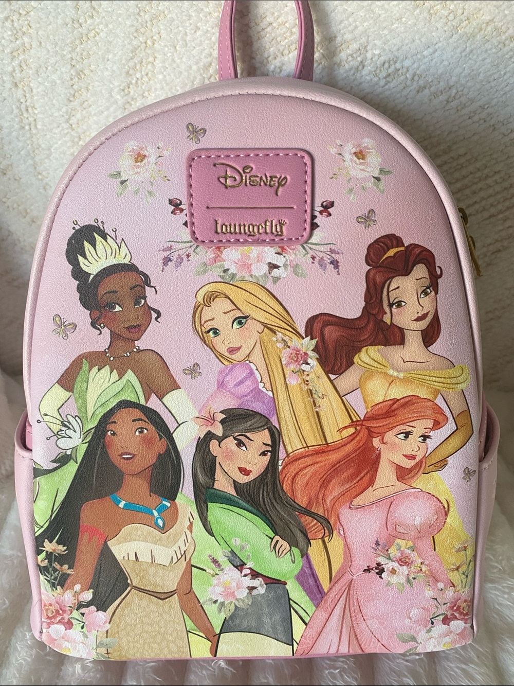 BNWT! Beautiful Loungefly Disney Princesses Backpack! 💖✨🏰